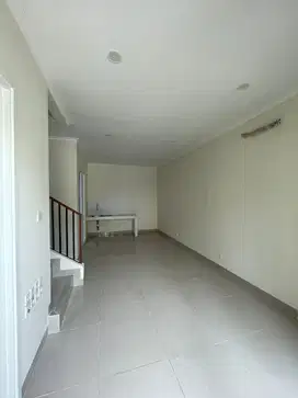 Disewakan Rumah di Cluster Agnesi gading serpong