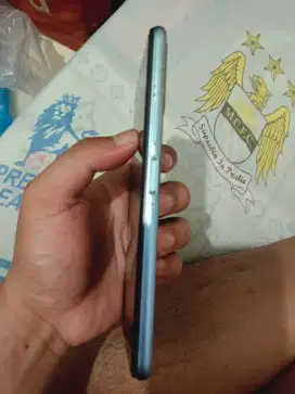 Vivo y20s ram 8/128