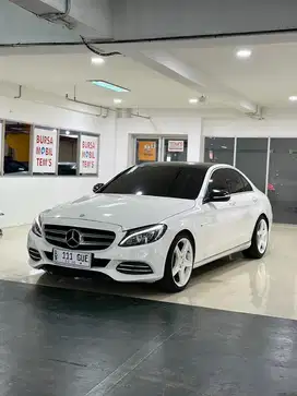 Mercedes-Benz W205 C200 AVG 2015