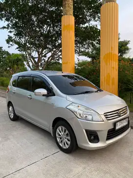 Ertiga GX A/T 2014