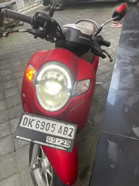 Dijual Scoopy tahun 2019