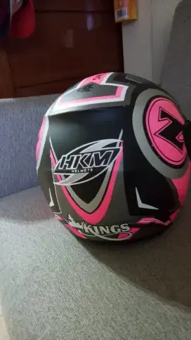 Helm bekas rasa baru