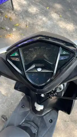 Yamaha xeon GT125 (putih)