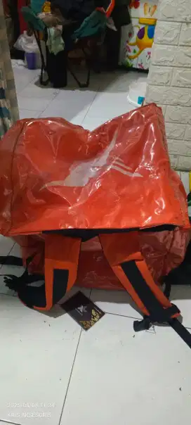 Jual tas paket lalamove kondisi masih bagus bahan tebal lapisan gel