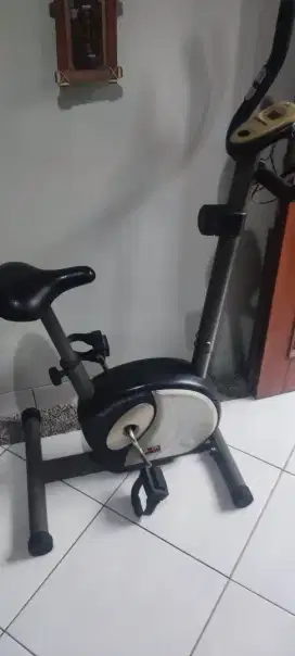 Sepeda statis smart bike bc 1540