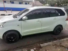 Di jual Toyota Avanza