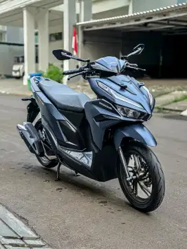 Vario 125 cbs iss tipe tertinggi