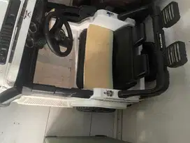 Mobil jeep aki anak