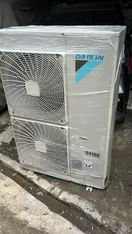 OUTDOOR AC DAIKIN THAILAND STANDAR 5 PK R 410 A BEKAS SEPERTI BARU