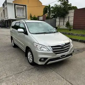 km Low Innova diesel G AT