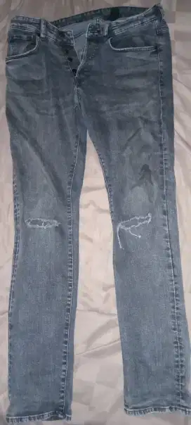 Jeans pull and bear