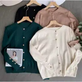 Cardigan Rajut Crop Waffle Motip Salur
