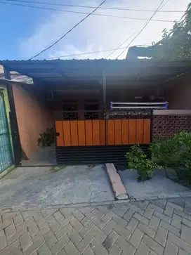 rumah dijual akses masuk mobil perumahan adiyasa