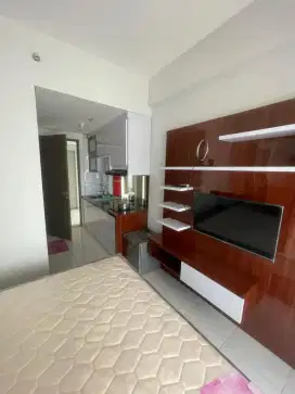 DIJUAL MURAH APARTEMENT EMERALD BINTARO full furnish