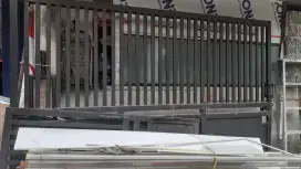 Pagar besi bekas