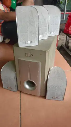 Speaker pasif hometheatre G-8 masih bagus