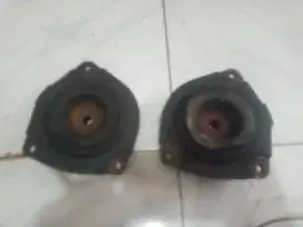 Karet shok beker atas