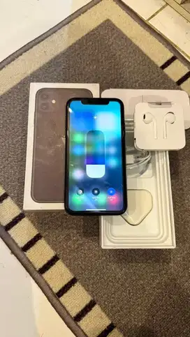 Dijual Iphone 11 Black 128GB Lengkap Terdaftar