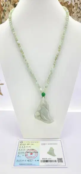 Giok Asli Grade A Kalung liontin interlock gigi naga/Lóng yá Myanmar
