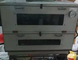 Oven gas api atas bawah besar