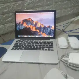 Jual cepat MacBook pro 2015& Magic Mouse
