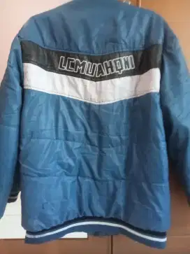 Jaket parasut trendi bahan parasut tipis bahan dalam bludru