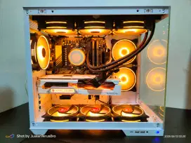 CPU PC GAMING RYZEN 7 9700X VGA RX 9070 16GB RAM 32GB DDR5 AMD AM5