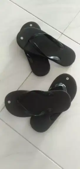 Sandal jepit kuat dan awet