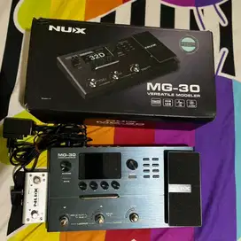 Efek gitar nux mg30 dan hardcase second