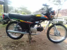 di jual Hond win 2001 
Surat lengkap pakk Hidup plat AD Sragen