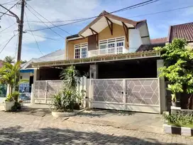 ‼️JUAL CEPAT‼️Rumah 2 Lantai diPerum Ketintang Permai Surabaya
