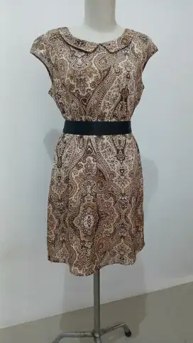 Dress /MIDIDRESS Valino size M