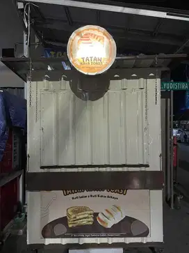 Toko minuman dan cemilan