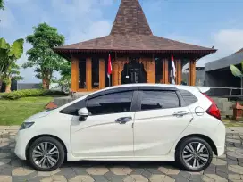 Honda jazz Rs 2015 AT