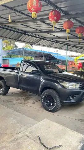Toyota Hilux SC 4x4 DSL M/T 2019