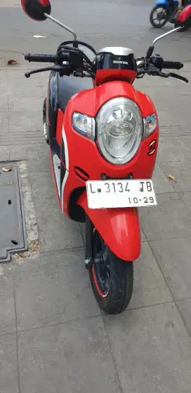 Scoopy sporty th 2019 mulus pjk baru