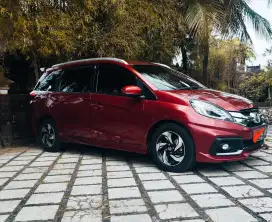 Jual mobil pribadi siap pakai