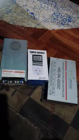 Power supply adaptor timer otomatis digital