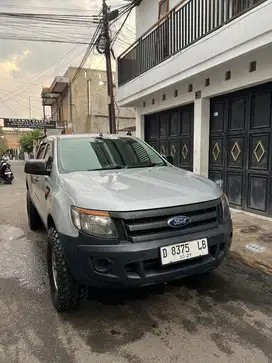 Ford ranger 2013 istimewa siap pake