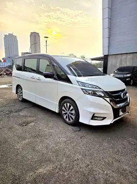 Nissan Serena HWS AT 2022 Dp Murah