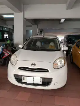 Nissan March 2012 Bensin