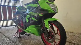 Kawasaki ninja mono SE 250sl 2017 Gress KM 8000