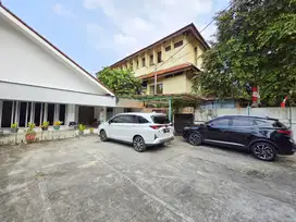 Dijual Rumah Parkir Luas di Jl. Palem, Cipete Selatan, 5mnt ke Citos