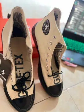 sepatu converse