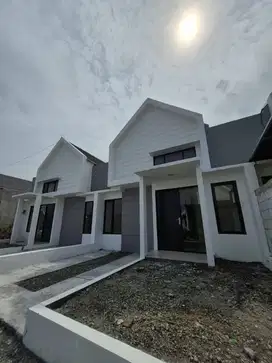 THE KHADEFA RESIDENCE 7 MENIT DARI JOMBANG KOTA