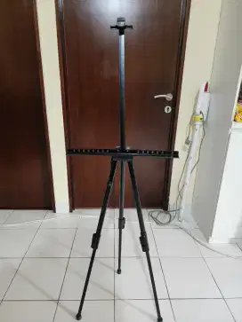 TRIPOD FRAME LUKIS