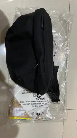 Dijual Tas Slingbag Pacsafe Go Anti-Theft