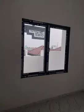 Kusen pintu dan jendela alumunium