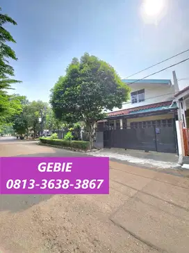 Rumah 2 Lantai Siap Kunjungan di Mertilang Bintaro SC-14589