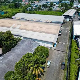 LOKASI STRATEGIS! Gudang di Raya Narogong Luas 9.705 m2!